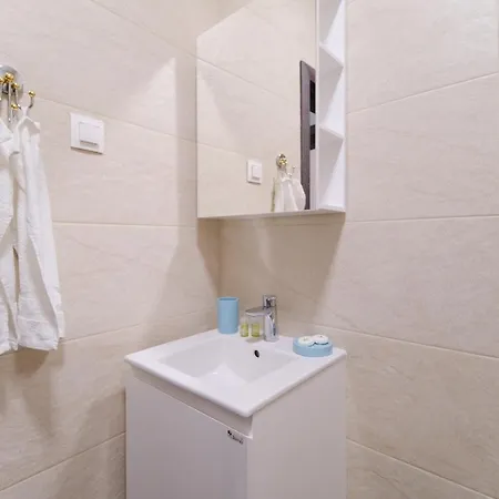 In The Center Апартамент *